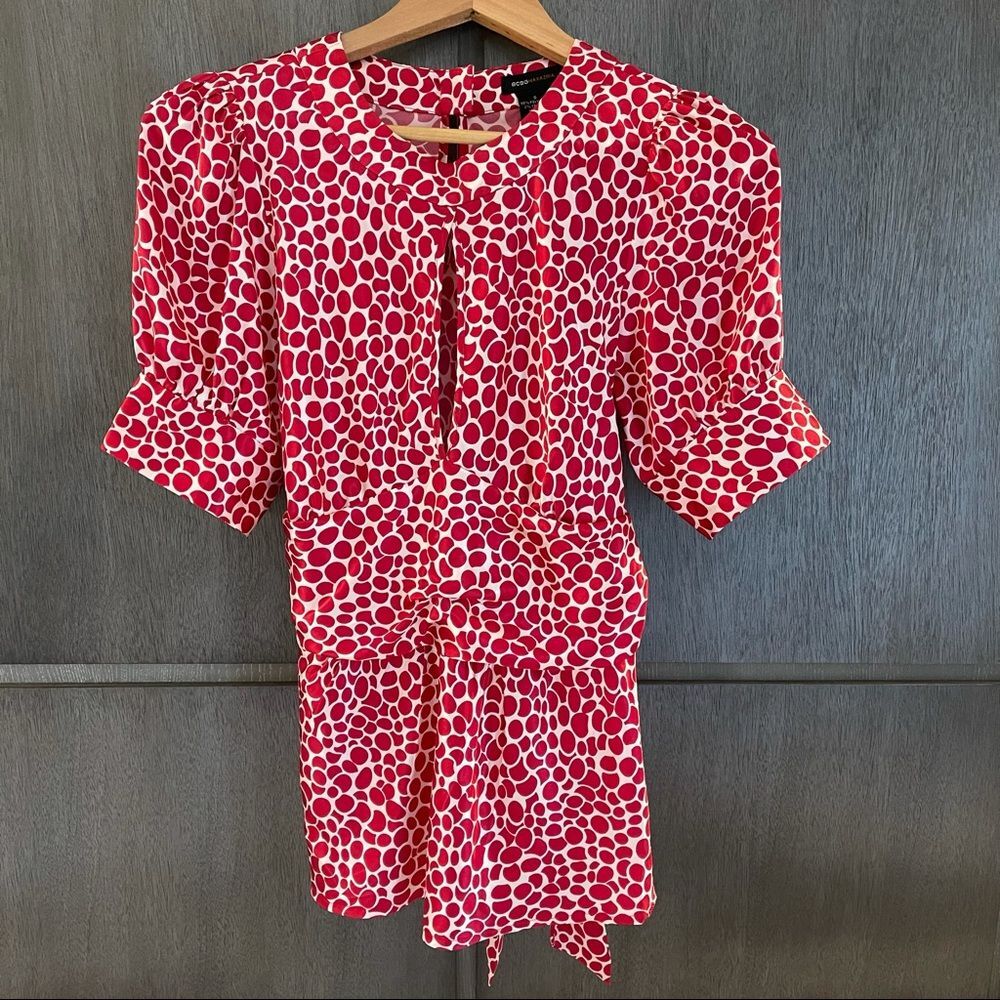 BCBG MaxAzria Red & White Abstract Circle Tye Back Polyester Top Size Small